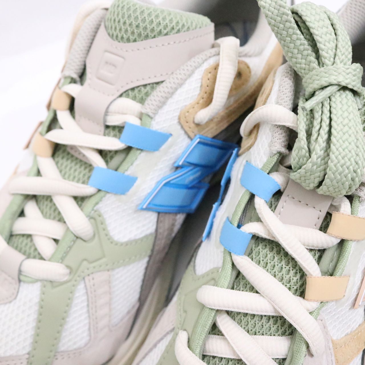 NEW BALANCE(ニューバランス)