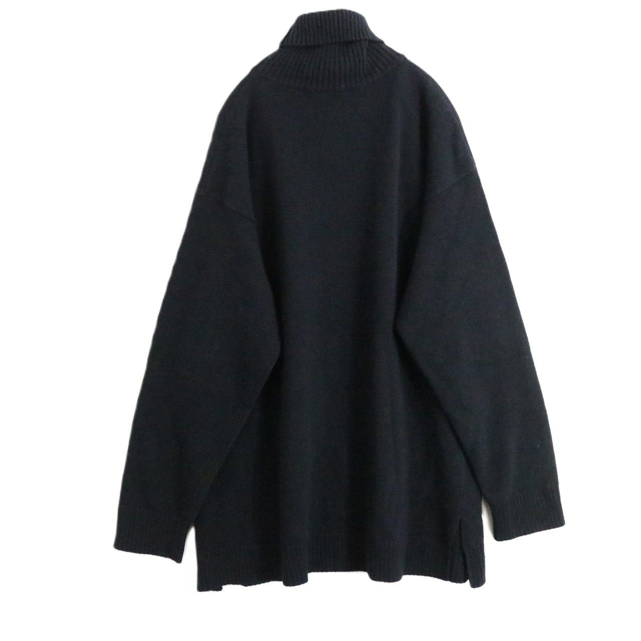 LOEWE(ロエベ)