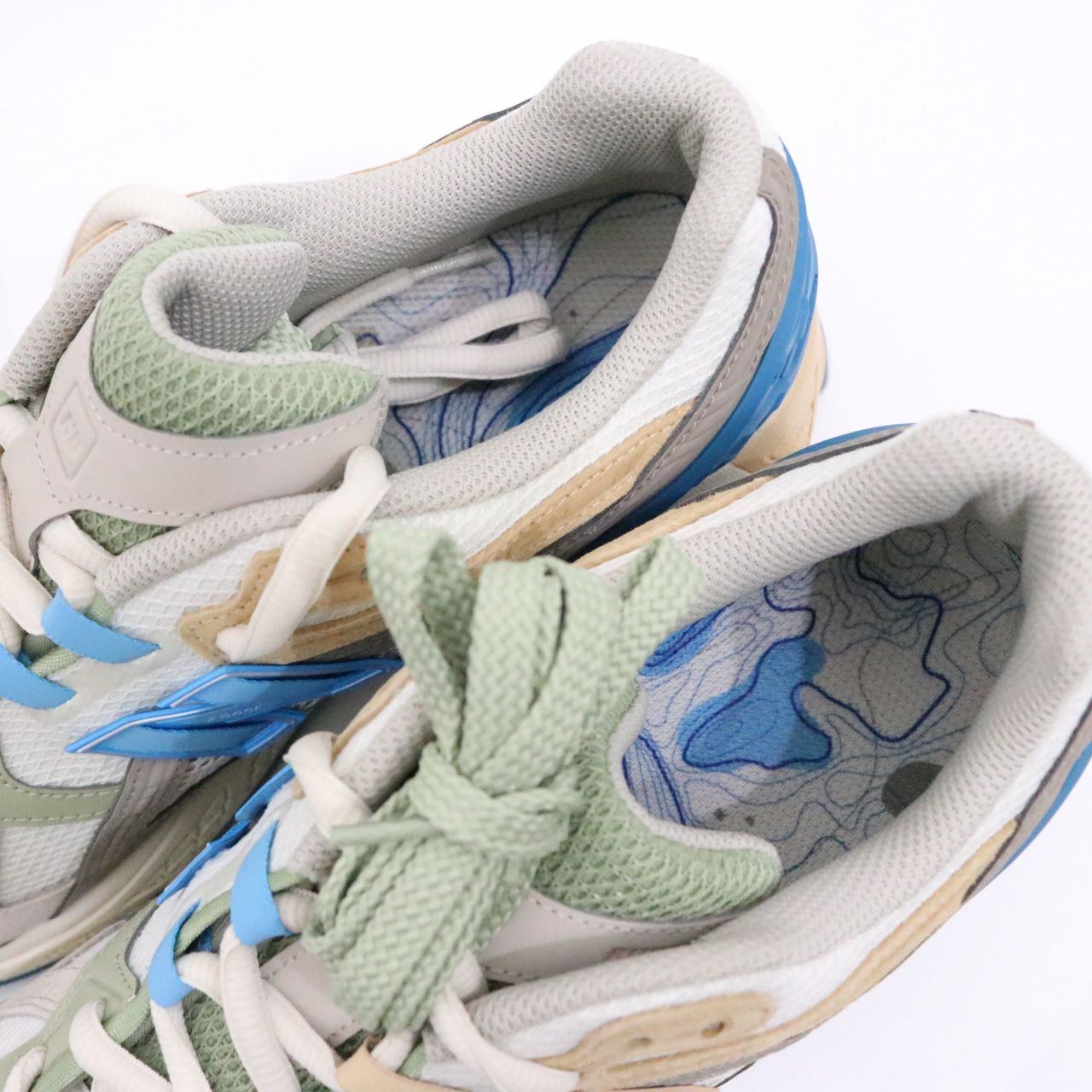 NEW BALANCE(ニューバランス)