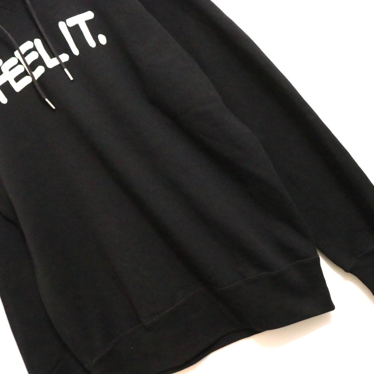 sacai(サカイ)