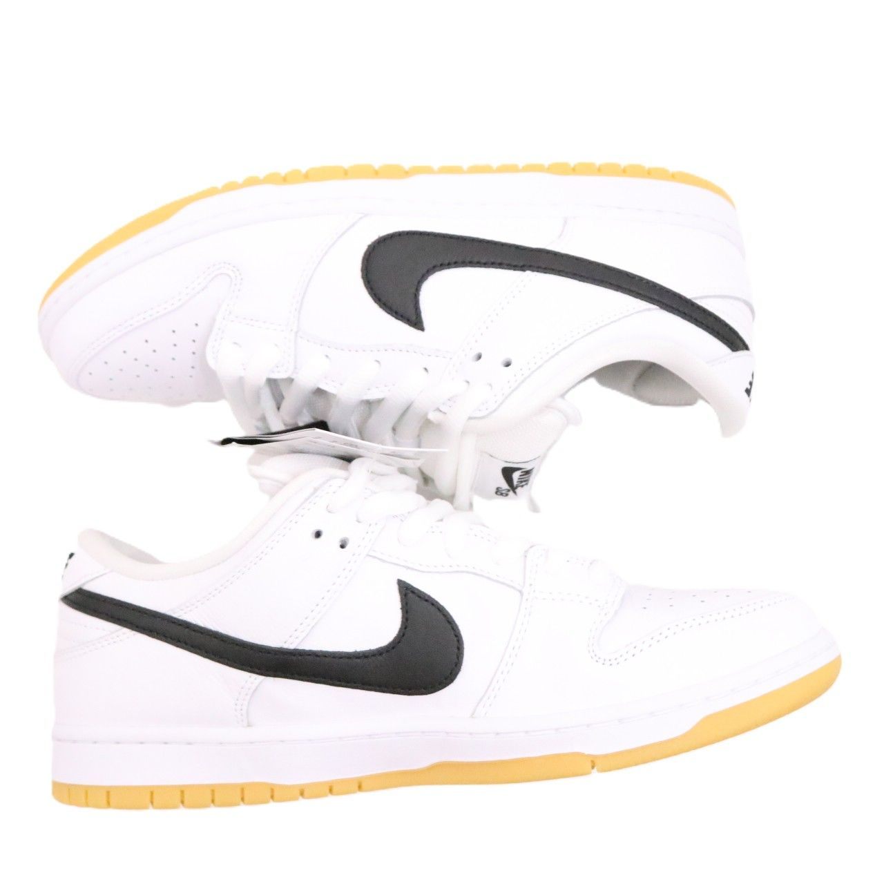 NIKE(ナイキ)SB Dunk Low Pro "White/Black-White-Gum Light Brown"
