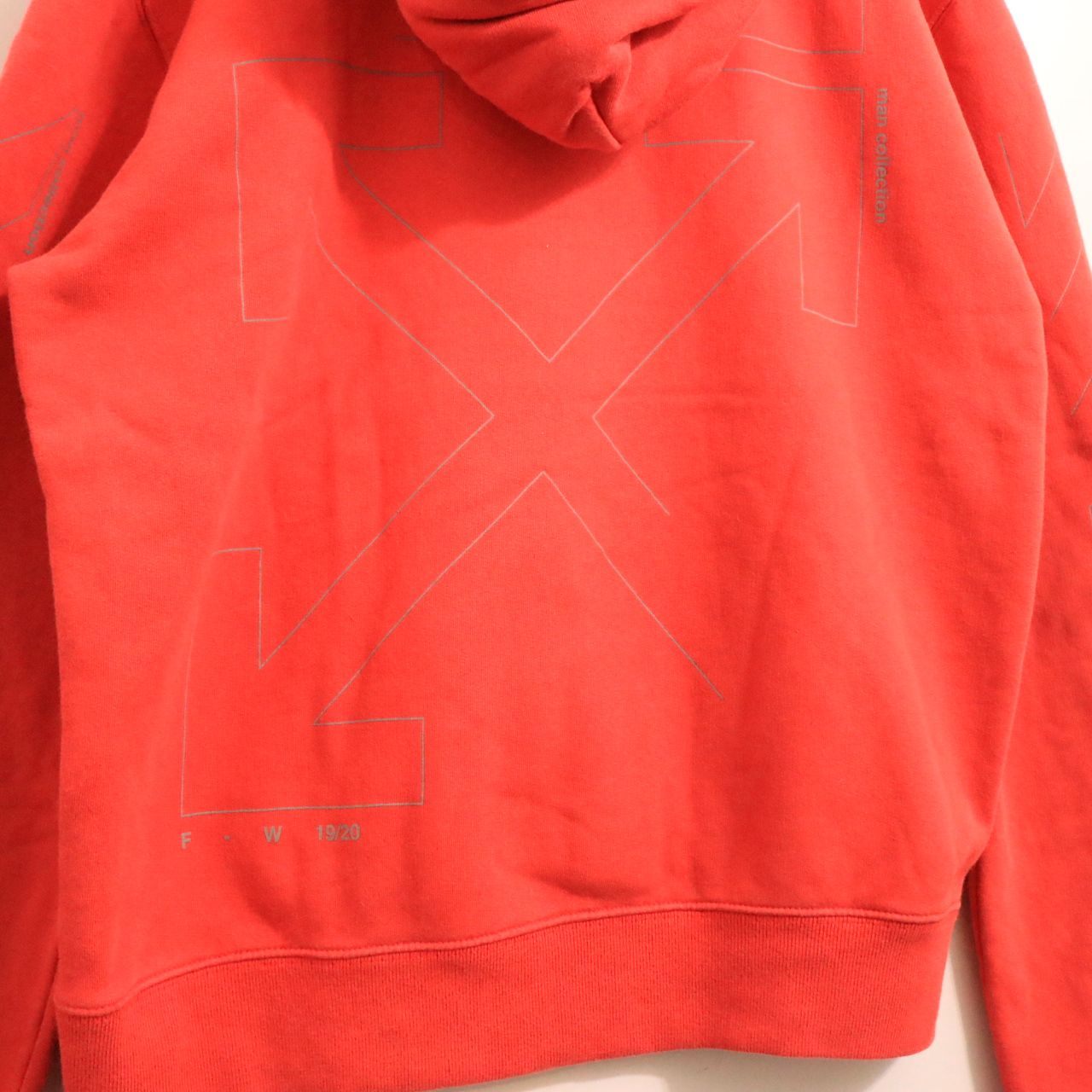 OFF-WHITE(オフホワイト)
