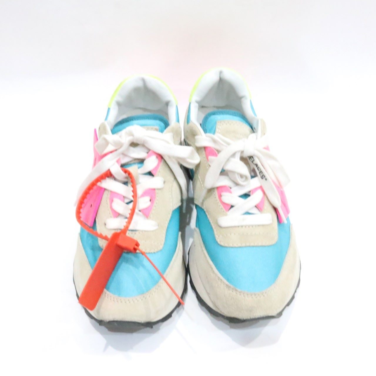 OFF-WHITE(オフホワイト)
