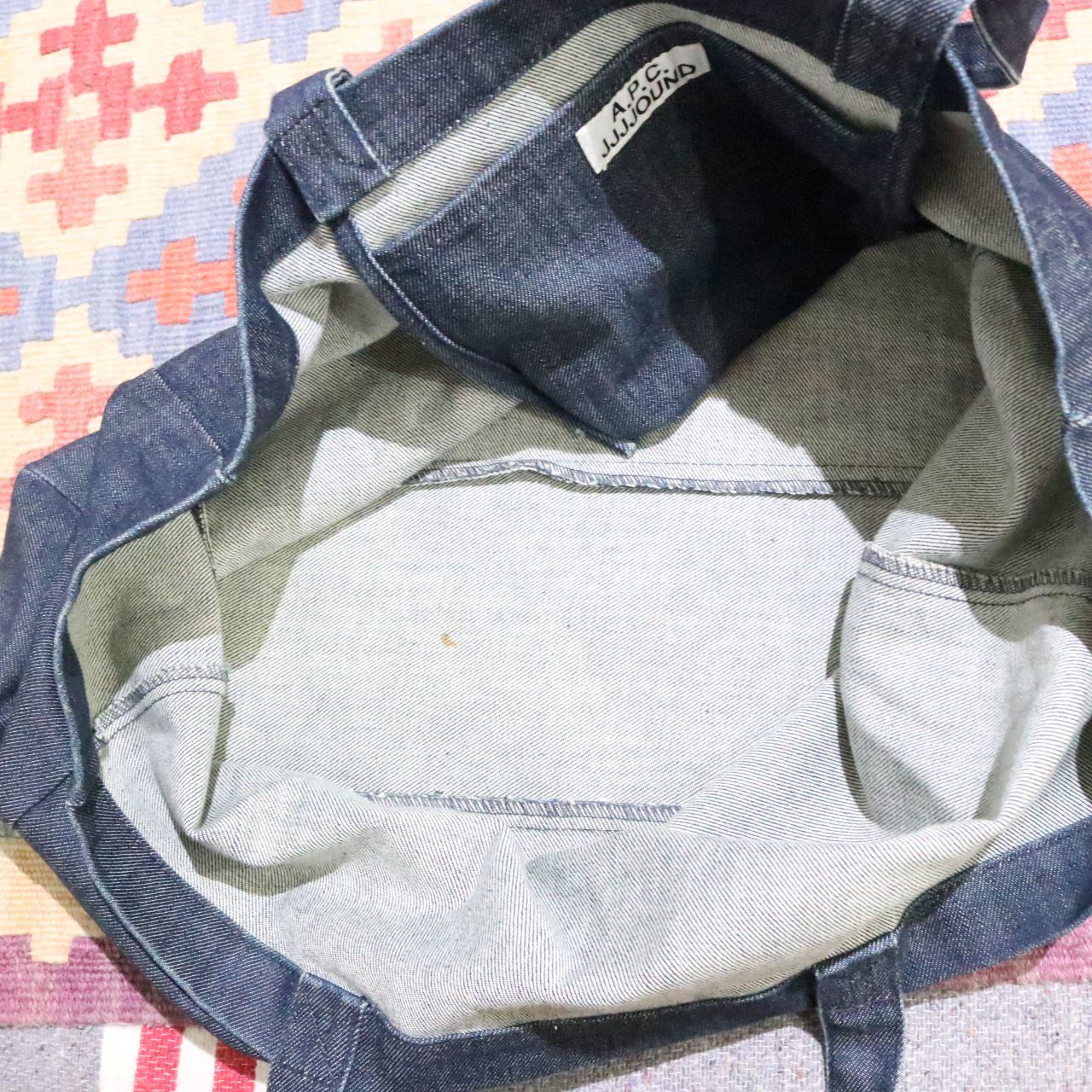 A.P.C.(アーペーセー) × jjjound(ジョウンド)