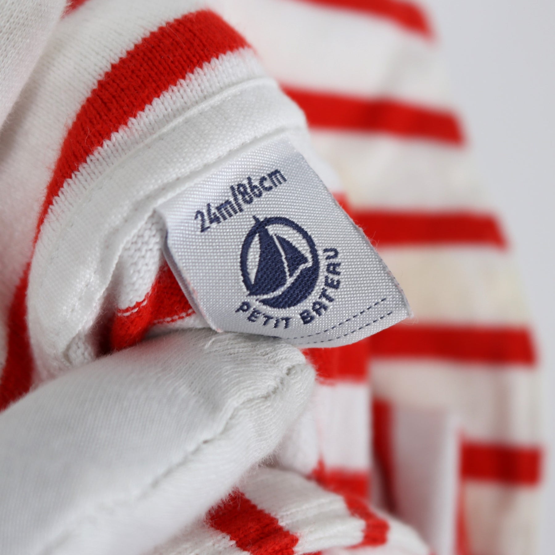 PETIT BATEAU(プチバトー)