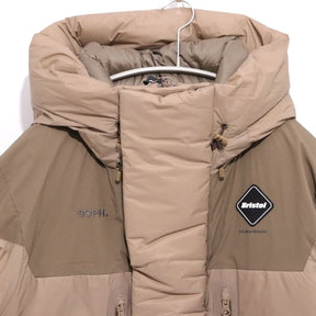 F.C.R.B. 25AW | FIELD DOWN PARKA "Beige (FCRB-252020)