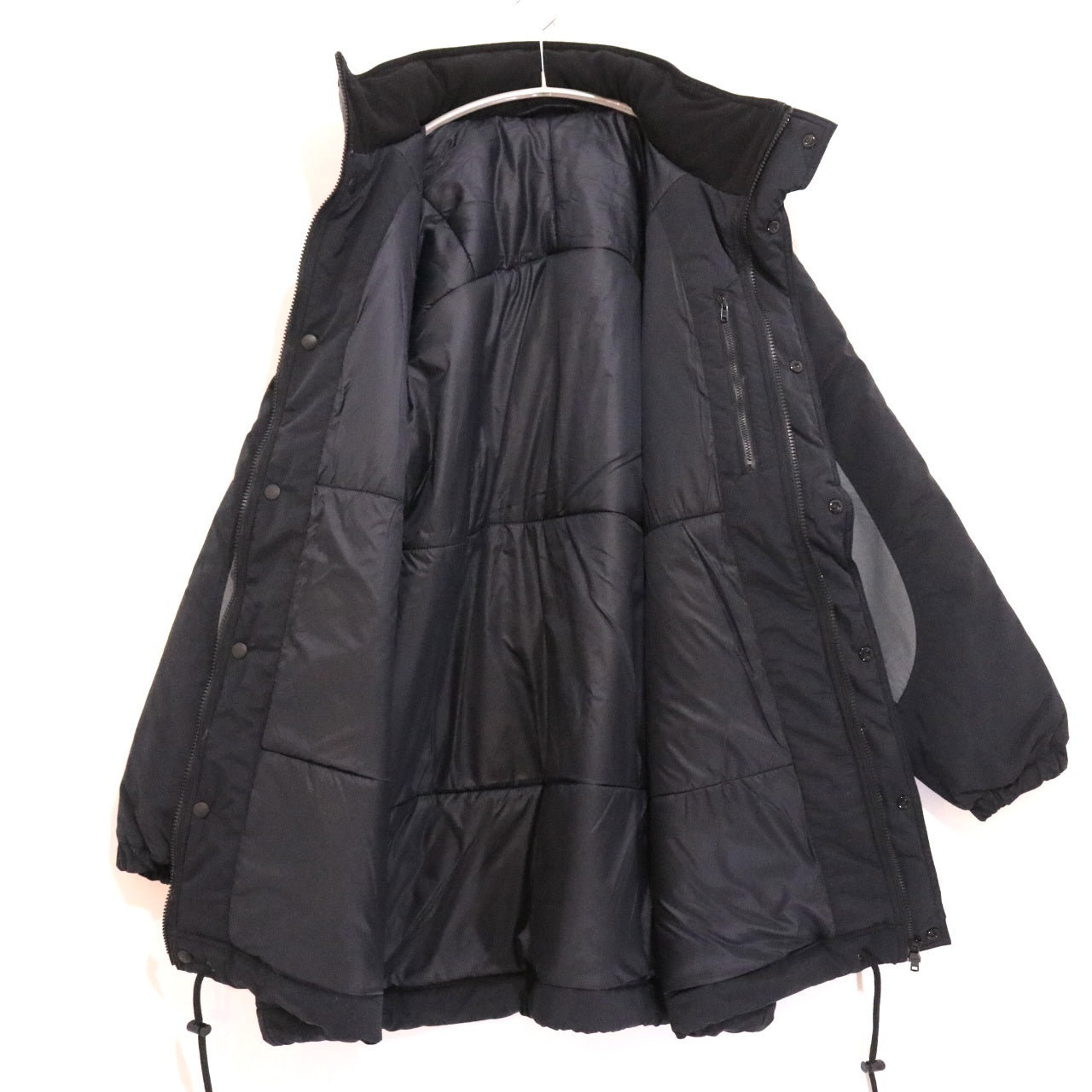 The Ennoy Professional 25AW | PADDED NYLON BENCH COAT "Black" (AW25BRENJK06LP)