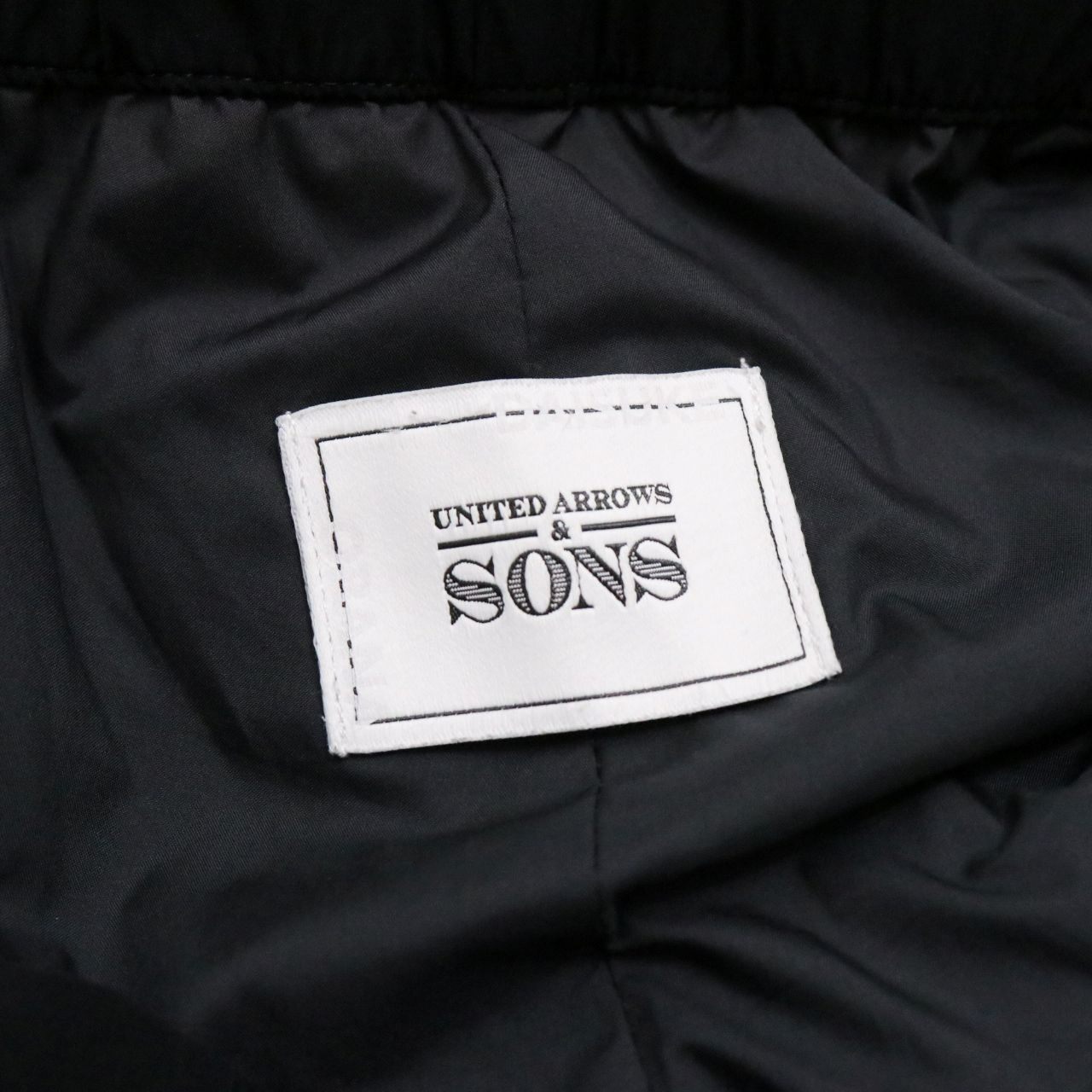 UNITED ARROWS&SONS(ユナイテッドアローズアンドサンズ)by DAISUKE OBANA PADDING EASY PANTS