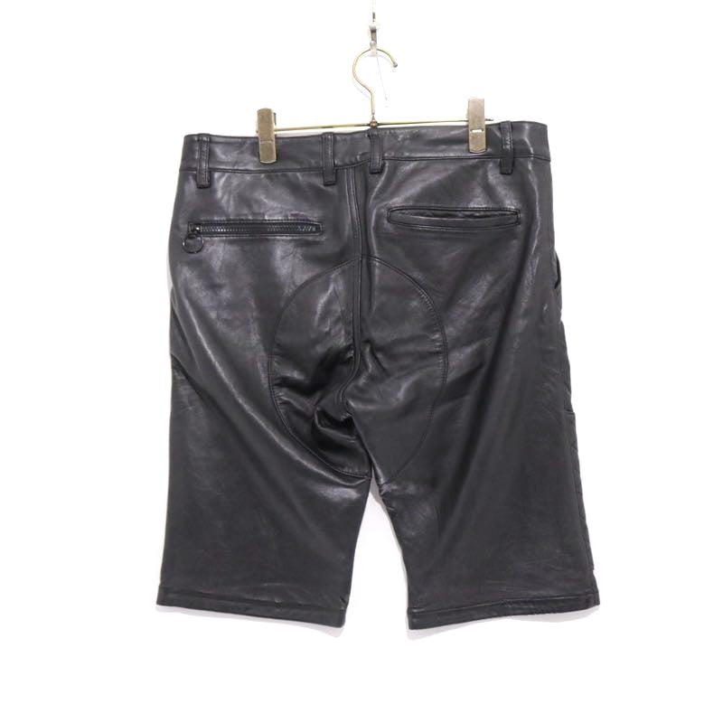 SASQUATCHfabrix. 11AW | Leather & Quilting Switching Shorts "MODERN NINJA" (113-31-1123)