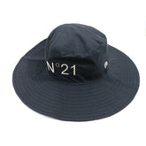 N゜21(ヌメロヴェントゥーノ)
