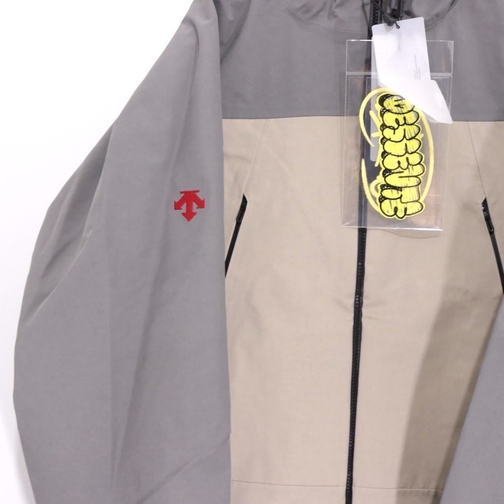 JJJJound × DESCENTE ALLTERRAIN 25AW | HARD SHELL JACKET "Beige / Gray" (DU5FWBJ1MB)