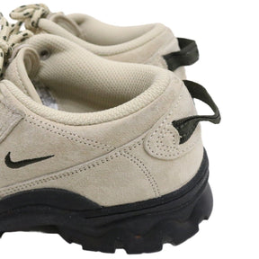 NIKE(ナイキ) W LAHAR LOW スニーカー