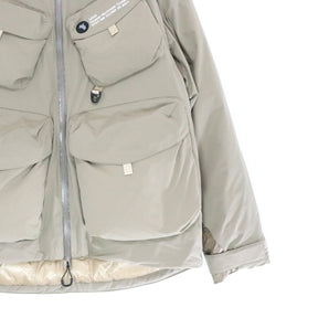 CMF OUTDOOR GARMENT 22AW | Lotus Down L7 Jacket "Beige" (CMF2202-J03C)
