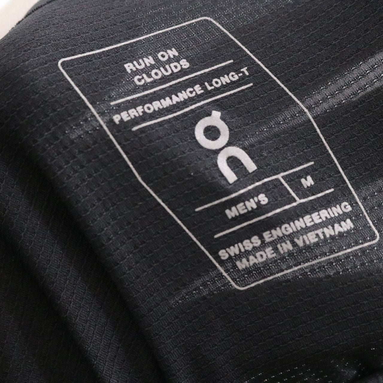 on(オン)PERFFORMANCE LONG-T