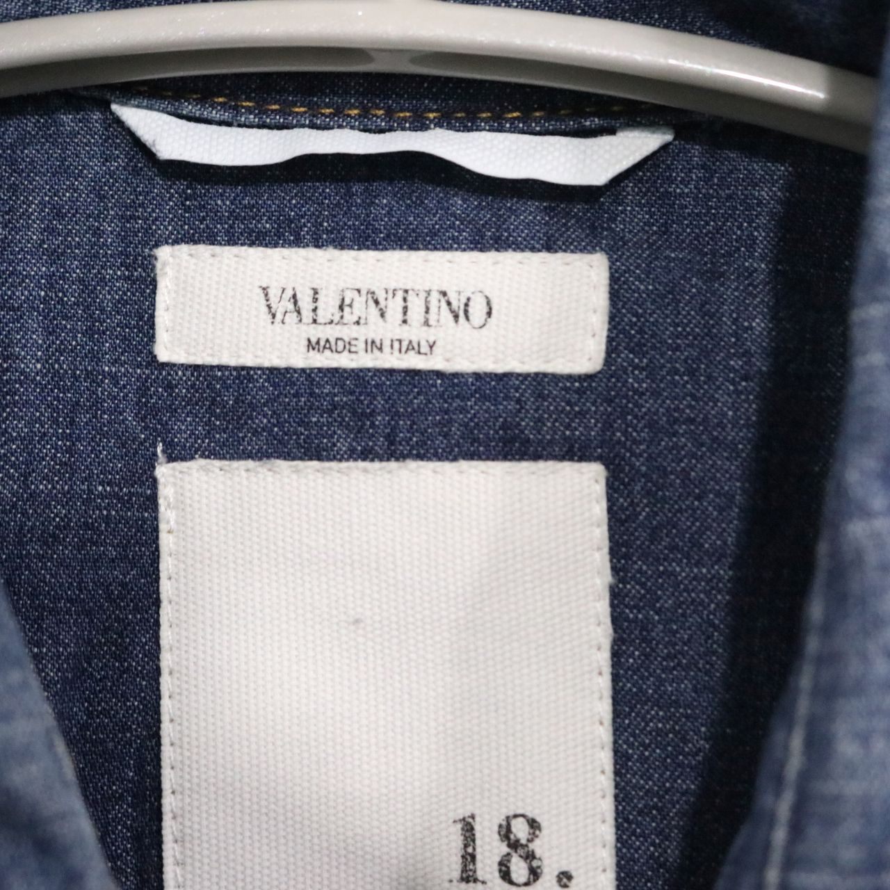 VALENTINO(ヴァレンティノ) Rockstud Denim Shirt