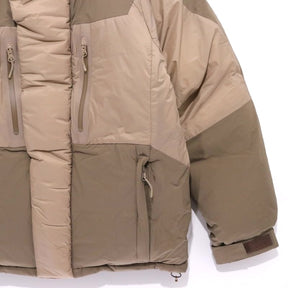 F.C.R.B. 25AW | FIELD DOWN PARKA "Beige (FCRB-252020)