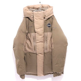 F.C.R.B. 25AW | FIELD DOWN PARKA "Beige (FCRB-252020)