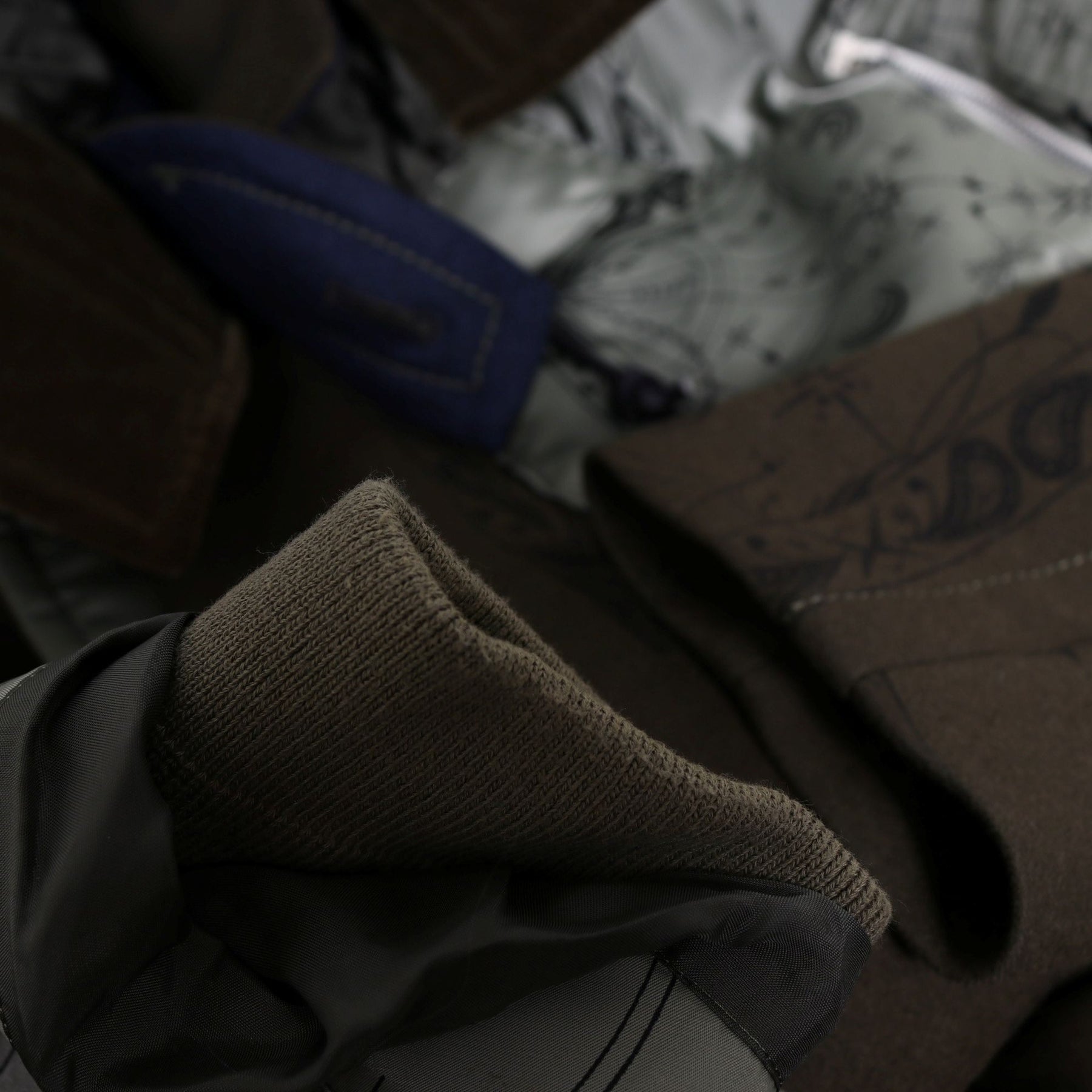 sacai(サカイ) 20AW Dr.Woo Bandana Print Coat