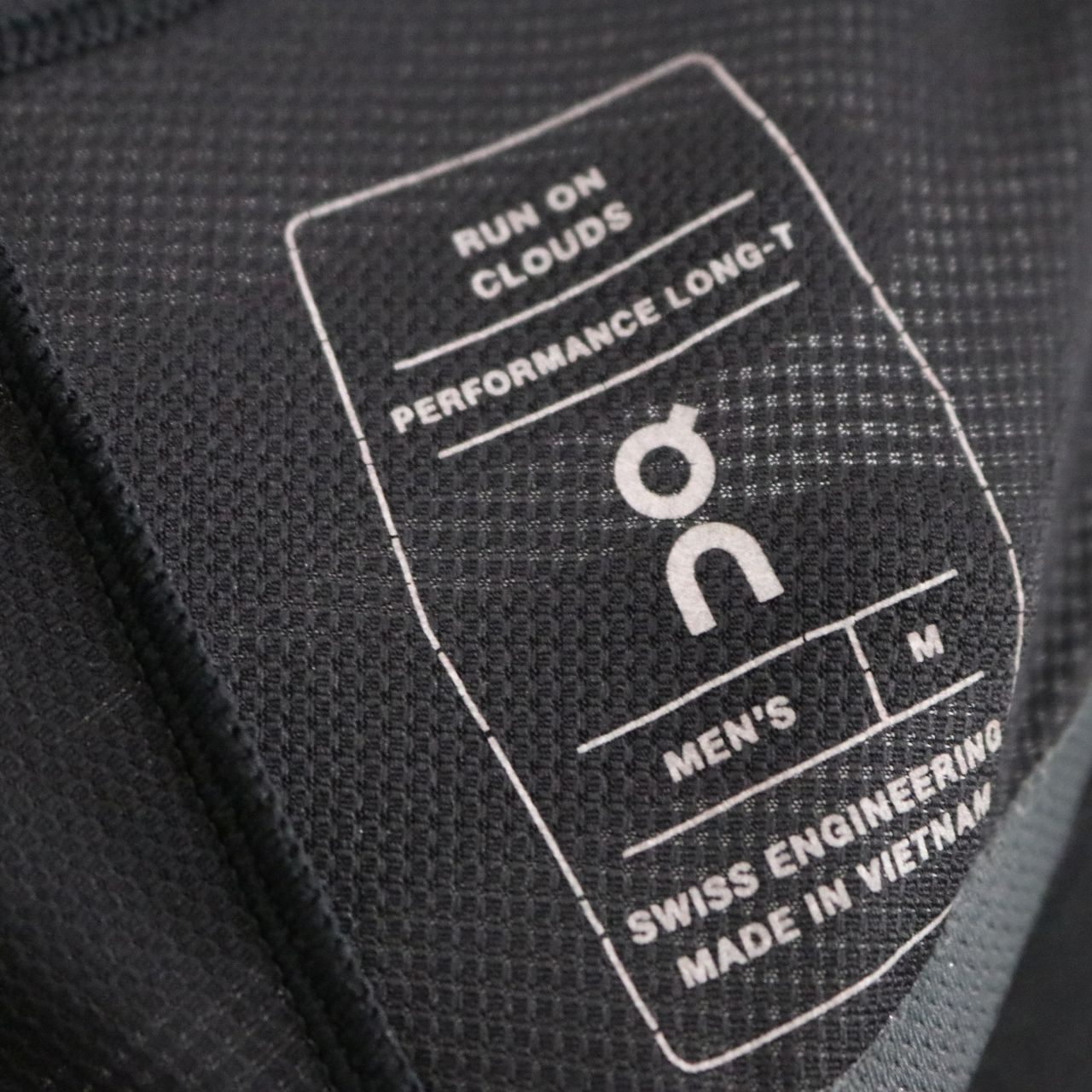 on(オン)PERFFORMANCE LONG-T