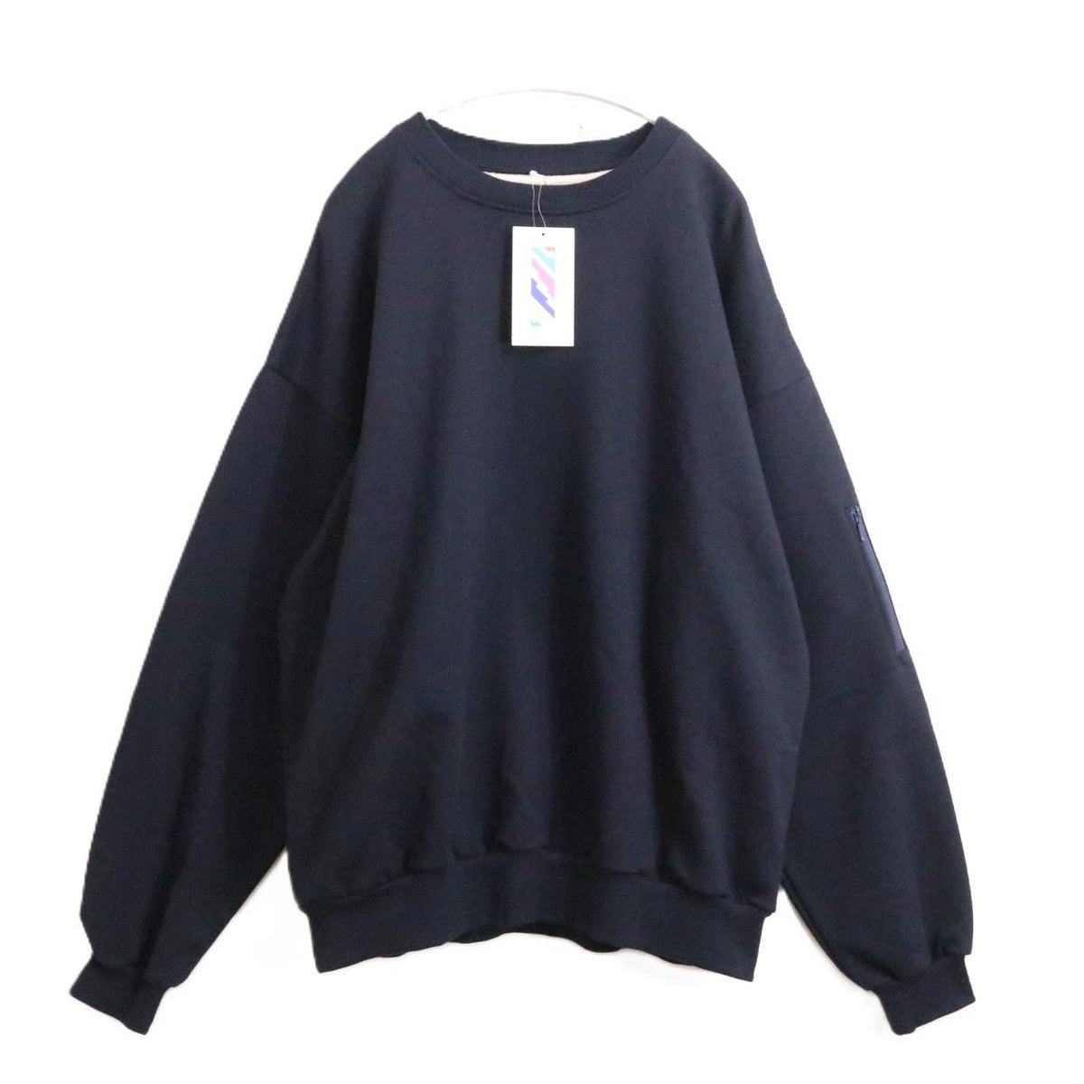 is-ness(イズネス) 25ss CREW NECK SWEAT