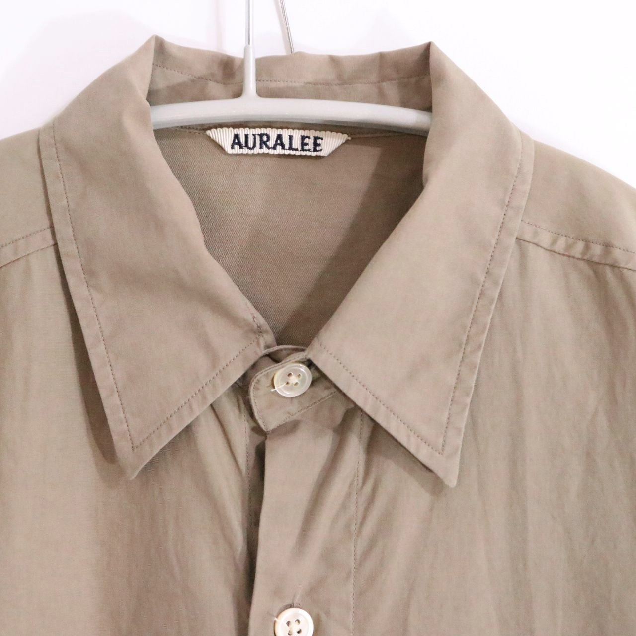 AURALEE(オーラリー)