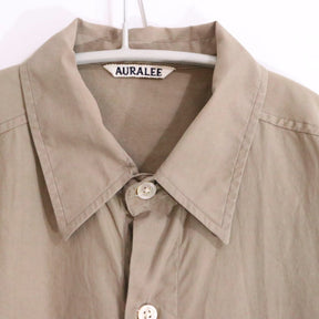 AURALEE(オーラリー)