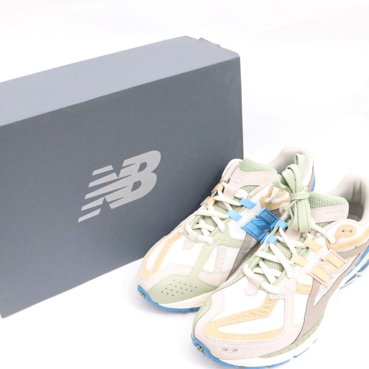 NEW BALANCE(ニューバランス)