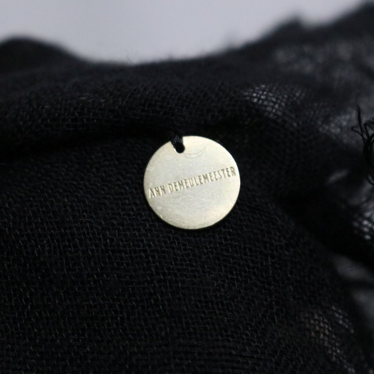 ANN DEMEULEMEESTER(アンドゥムルメステール) Oversized Scarf