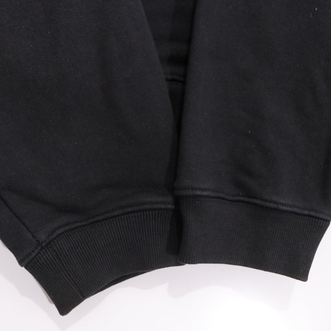 KENZO 22AW | BOKANA Flower Print Crewneck Sweatshirt "Black" (FC65SW045CMI)