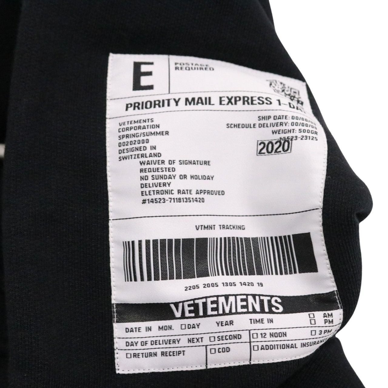 VETEMENTS(ヴェトモン) 20ss Food Delivery Label Hoodie