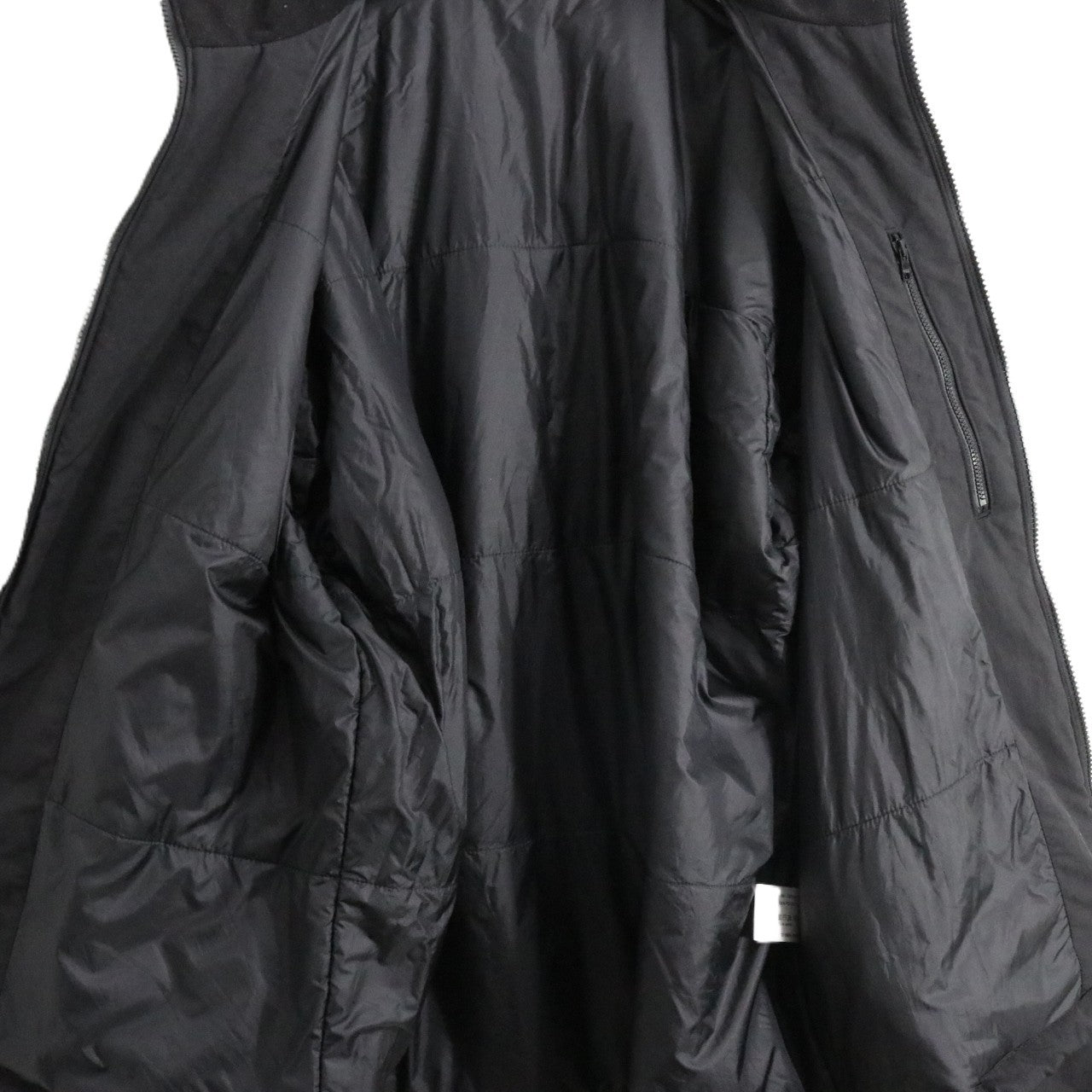 The Ennoy Professional(ザエンノイプロフェッショナル)23AW NYLON PADDED JACKET