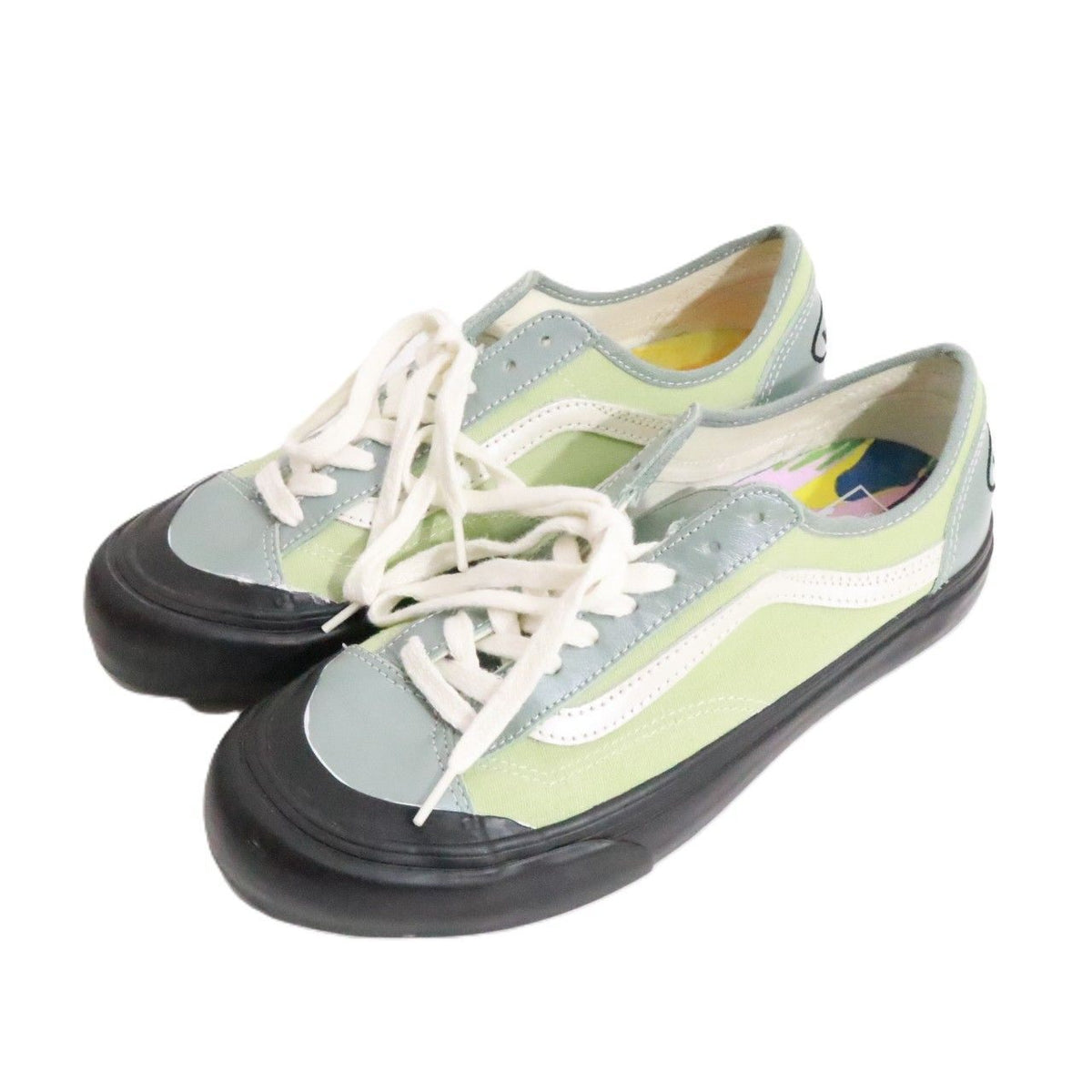 VANS(ヴァンズ)