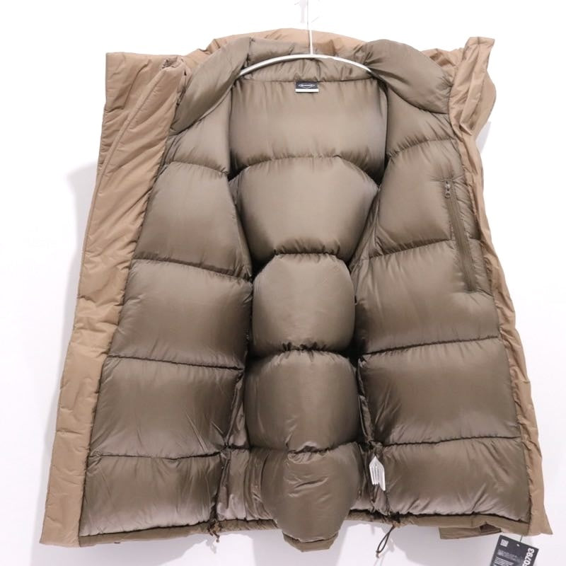 F.C.R.B. 25AW | FIELD DOWN PARKA "Beige (FCRB-252020)