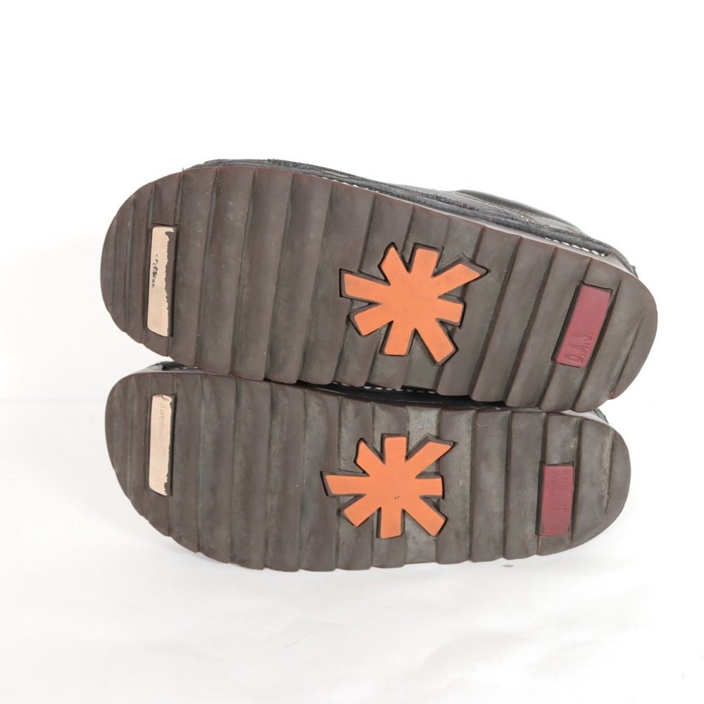 The Art Company | 0590 SKYLINE "PLEASANT BLACK" (0590)