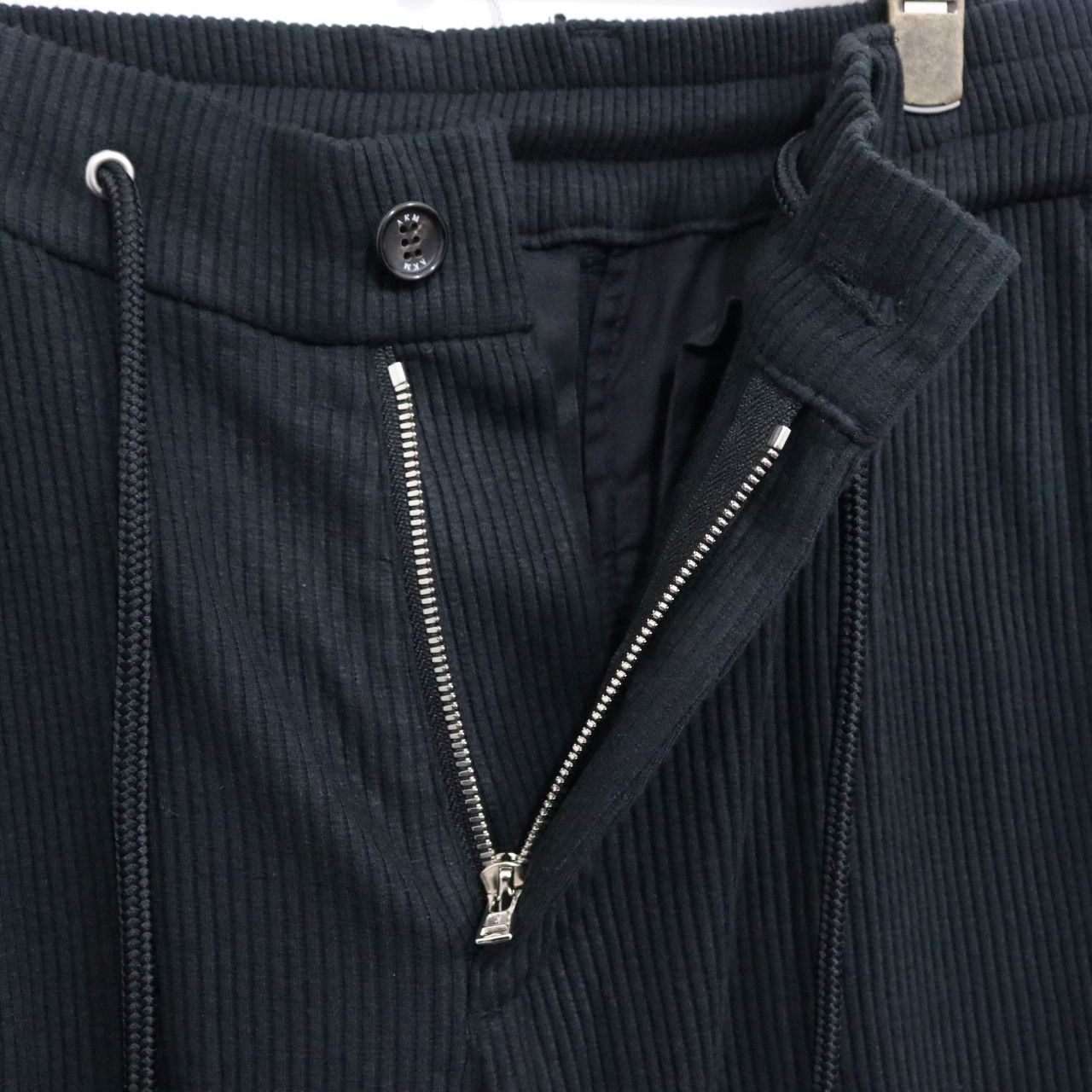 AKM(エーケーエム) LUX WARM RIB SWING EASY SINGLE PANTS