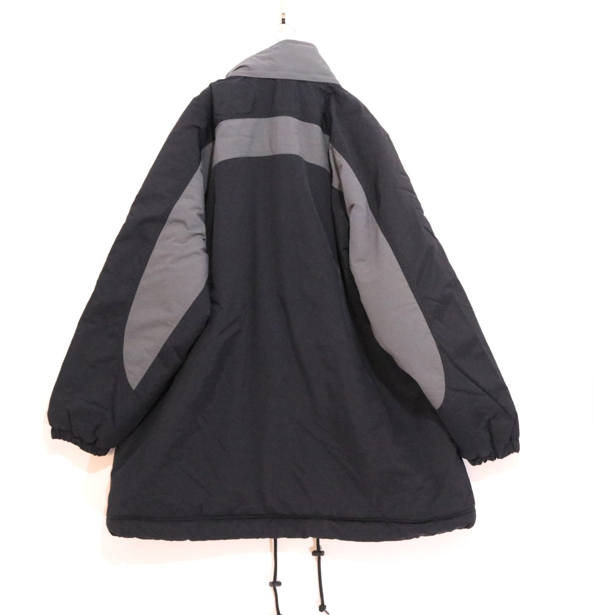 The Ennoy Professional 25AW | PADDED NYLON BENCH COAT "Black" (AW25BRENJK06LP)