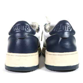 AUTRY| Medalist Low Sneakers "White/Blue" (AULW WB04)