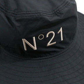 N゜21(ヌメロヴェントゥーノ)