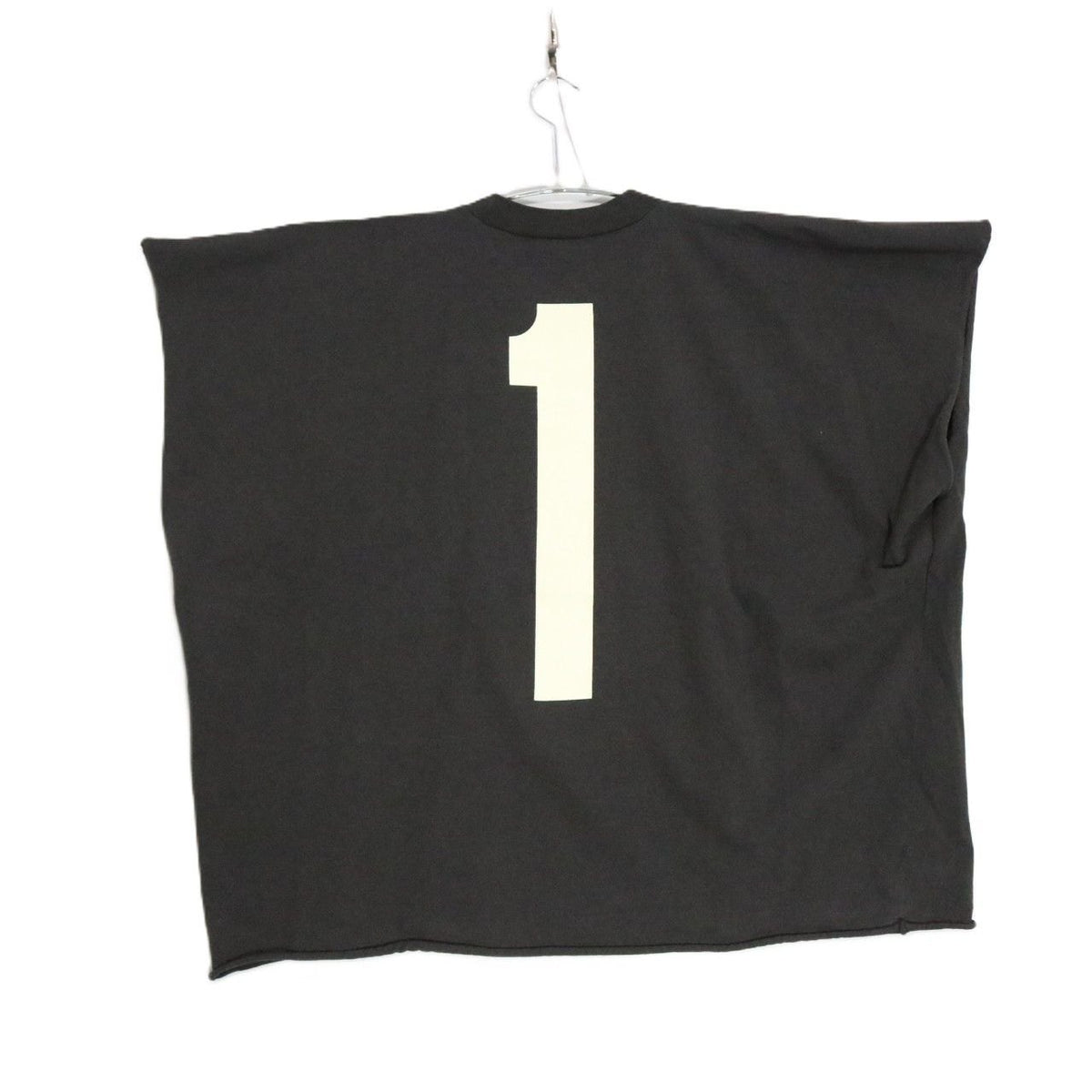 YEEZY(イージー)GOSHA ONE BOX TEE