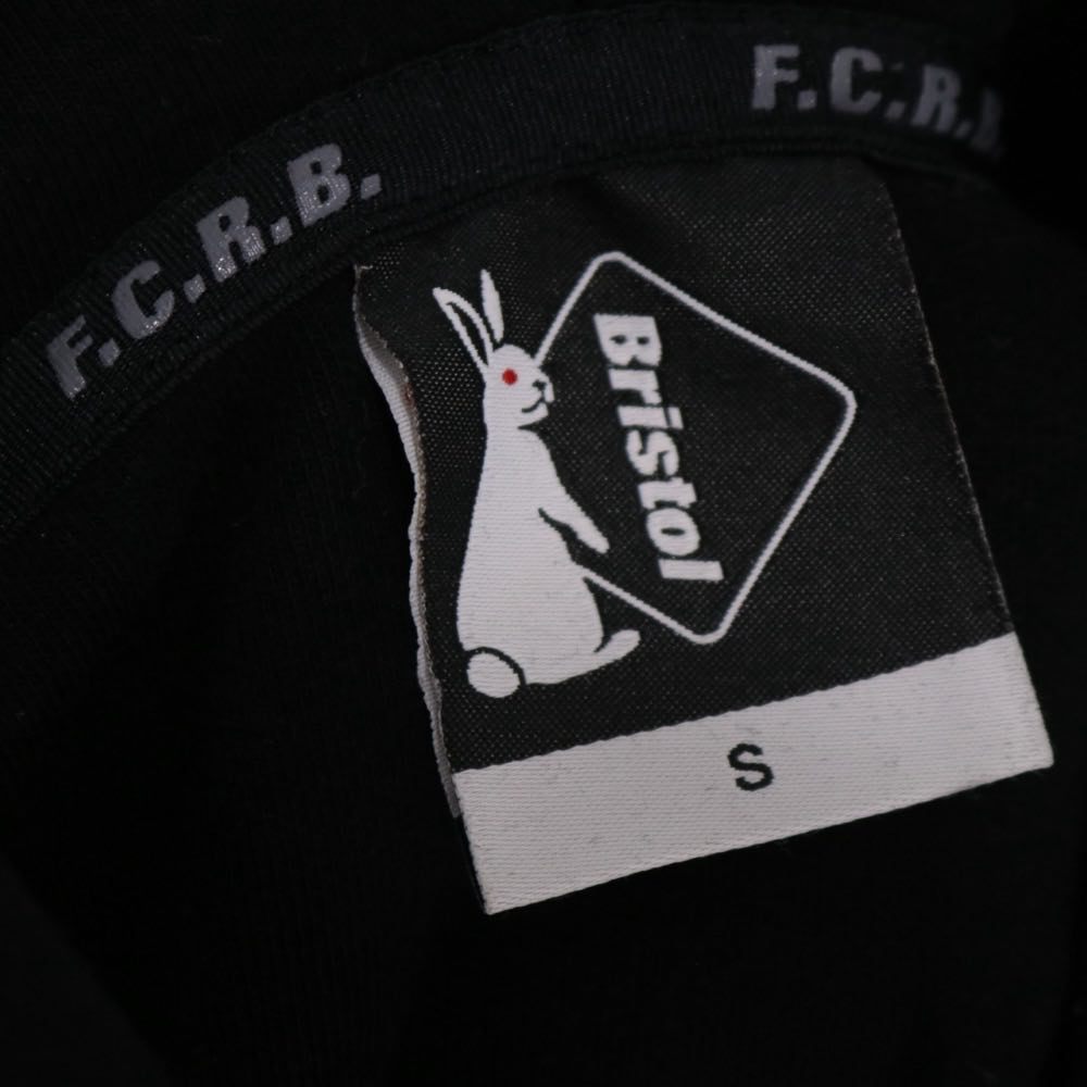 F.C.Real Bristol 20AW | #FR2 Sweat Hoodie "Black" (FCRB-202122)