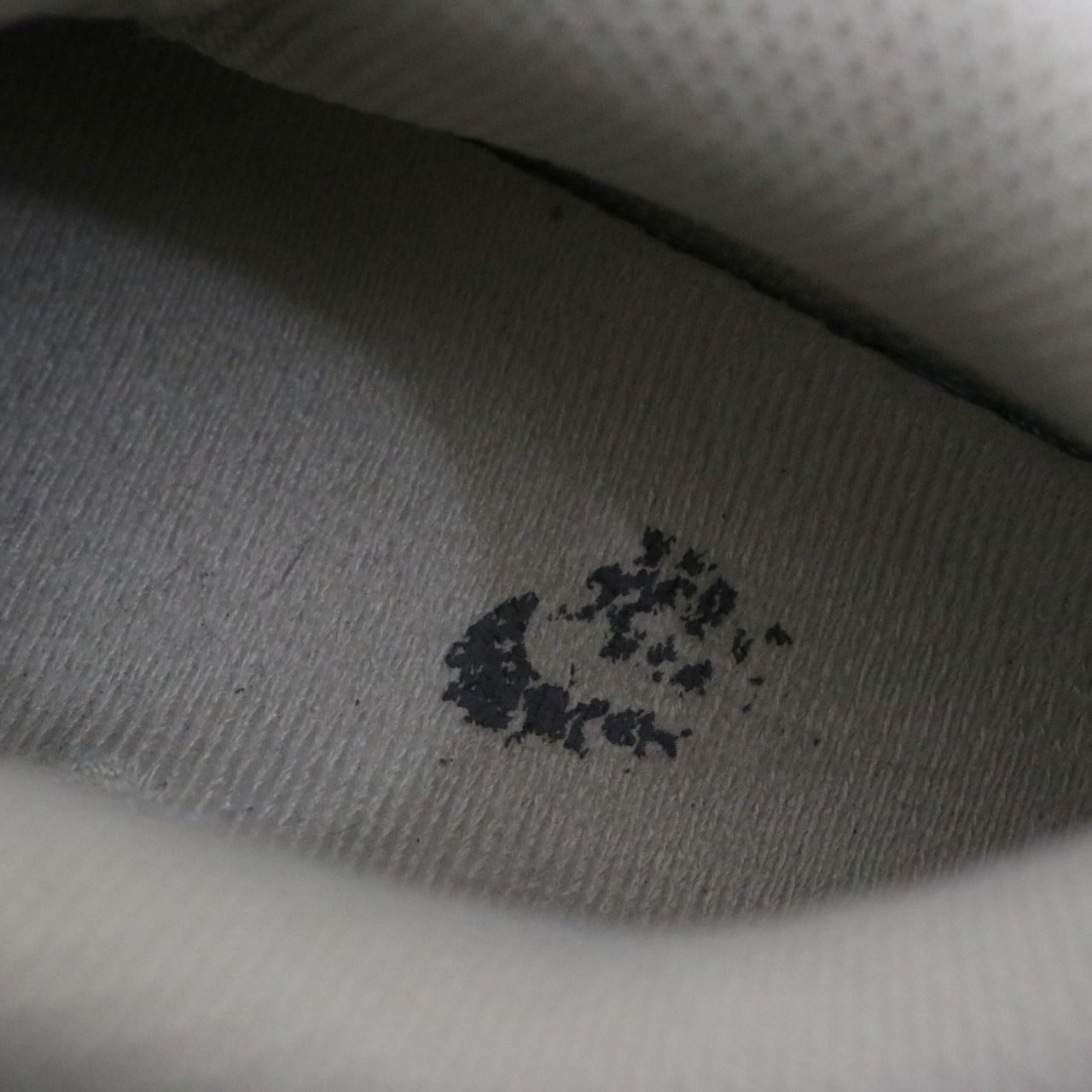 NIKE(ナイキ) W LAHAR LOW スニーカー