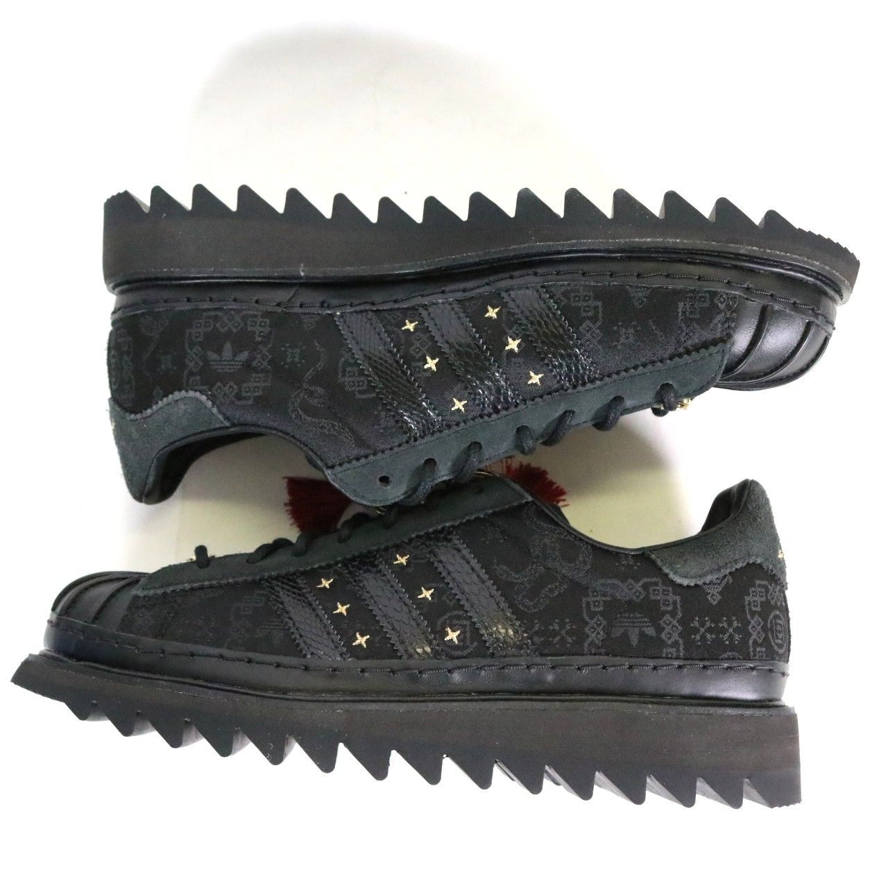 adidas(アディダス)CLOT × adidas Superstar "Lunar New Year"