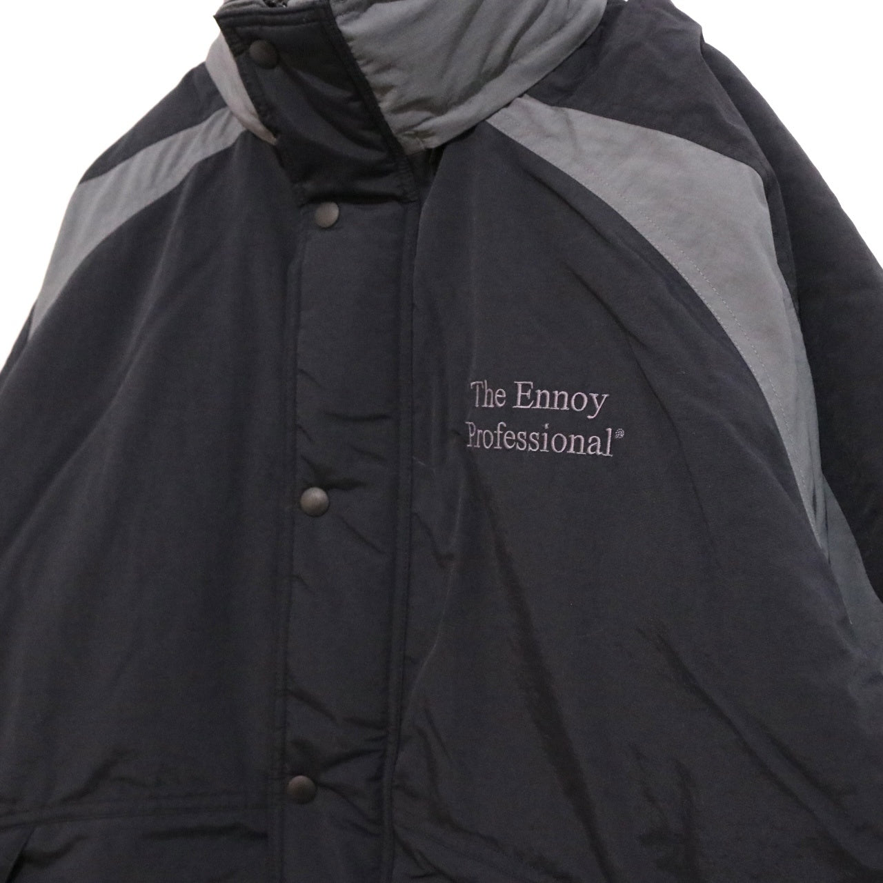 The Ennoy Professional 25AW | PADDED NYLON BENCH COAT "Black" (AW25BRENJK06LP)