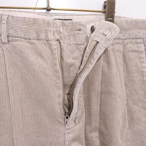 BANANA REPUBLIC 90s-00s | Wide-Rib 2-Tuck Corduroy Pants "Beige"