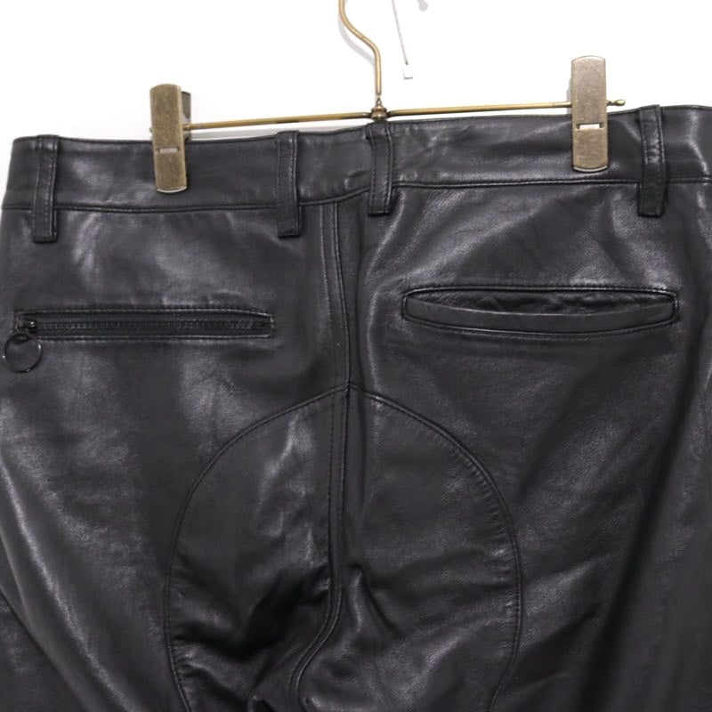 SASQUATCHfabrix. 11AW | Leather & Quilting Switching Shorts "MODERN NINJA" (113-31-1123)
