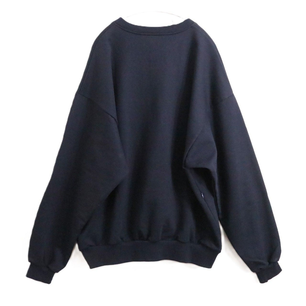 is-ness(イズネス) 25ss CREW NECK SWEAT