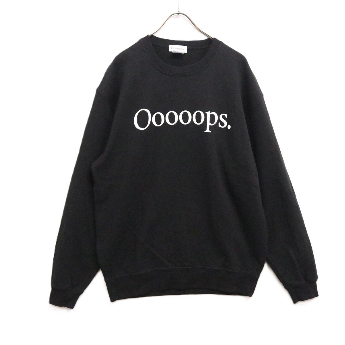 Ooooops.(ウープス) Logo Sweatshirt