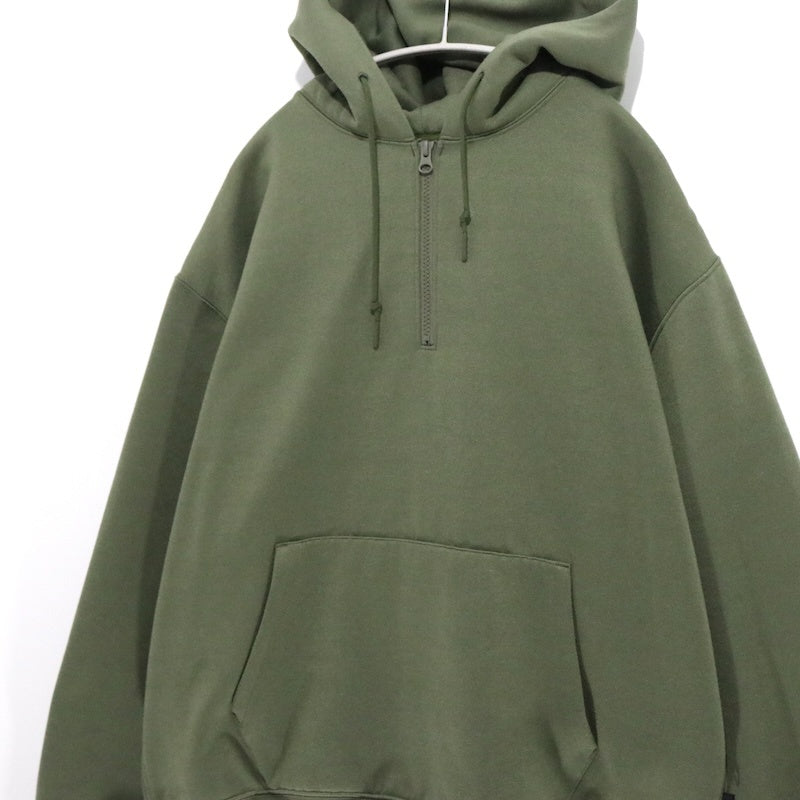 DAIWA PIER39 22AW | TECH HALF ZIP SWEAT SHIRTS "Olive Green" (BE-51022W)