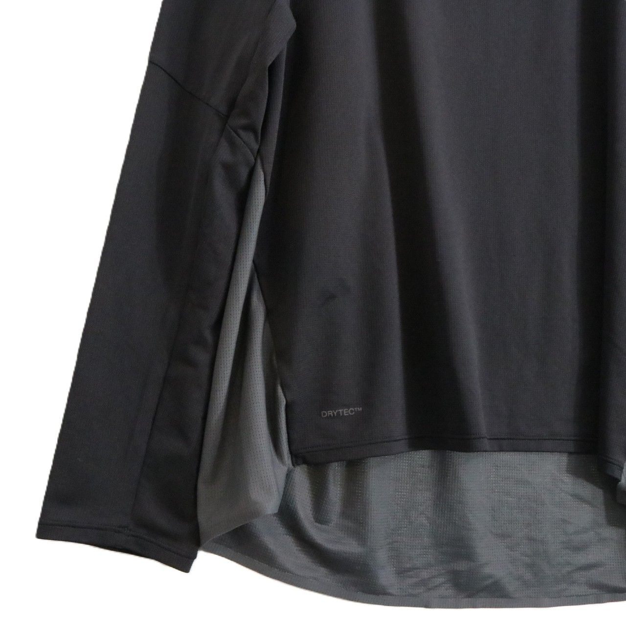 on(オン)PERFFORMANCE LONG-T