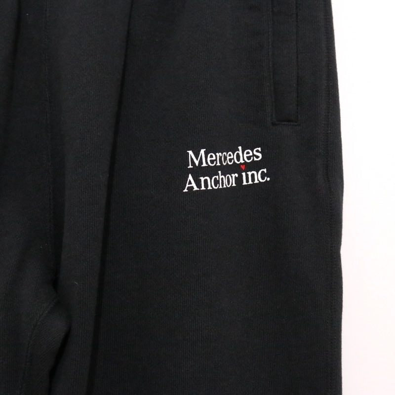 Mercedes Anchor Inc. | Sweatpants "Black / Zipper Pockets"